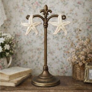 Vintage Starfish, Elegant And Fun White Clip On Earrings